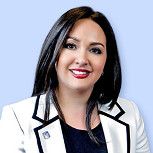 Vanessa Gonzalez professional board member portrait photo.